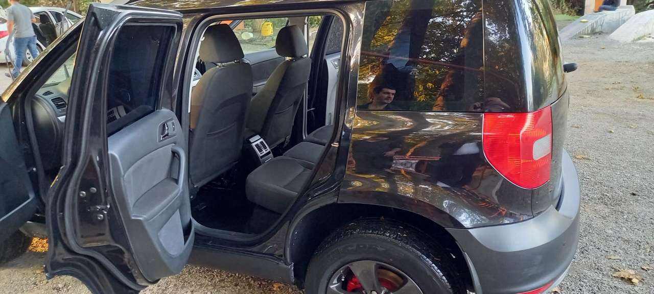 Skoda Yeti, 2012 il, 1.2 L, 180 000 km