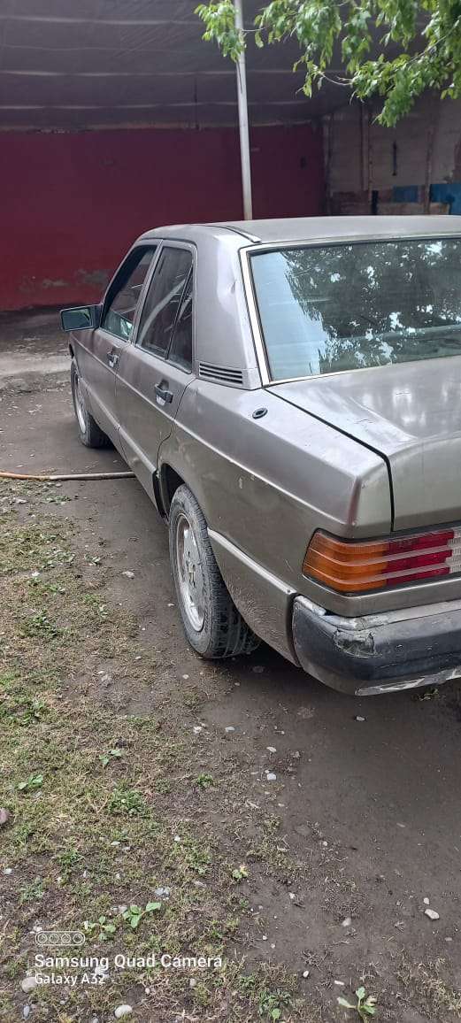 Mercedes 190, 1990 il, 2.0 L, 444 732 km