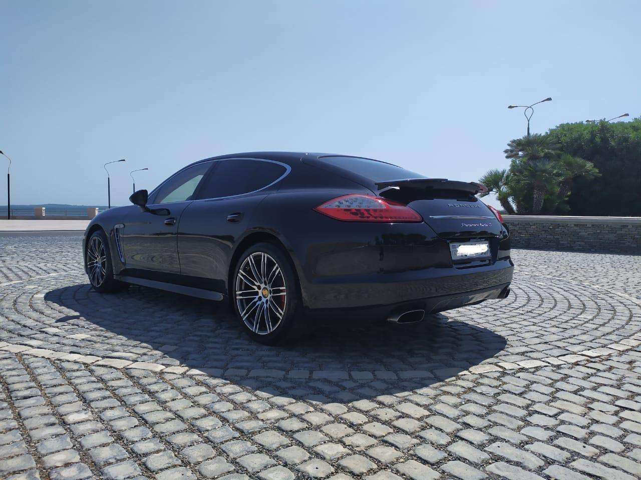 Porsche Panamera, 2010 il, 4.8 L, 140 000 km