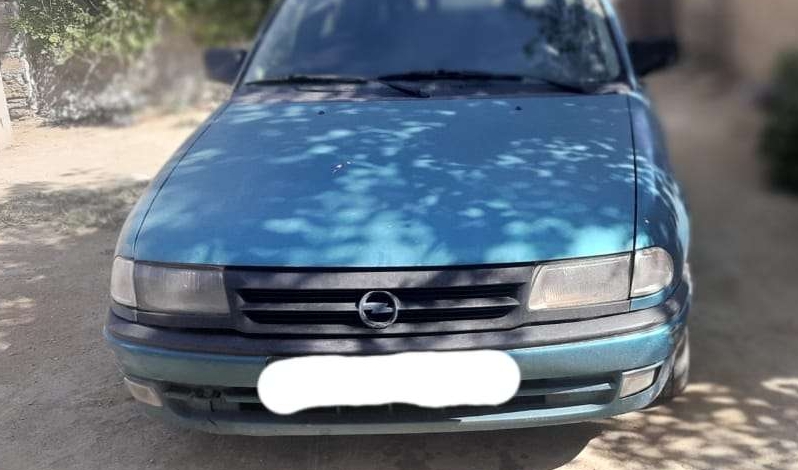 Opel Astra, 1996 il, 1.6 L, 200 000 km