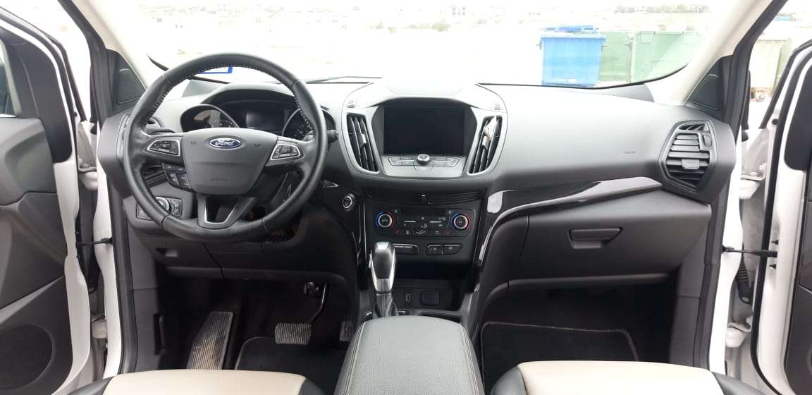 Ford Escape, 2019 il, 1.5 L, 25 000 km