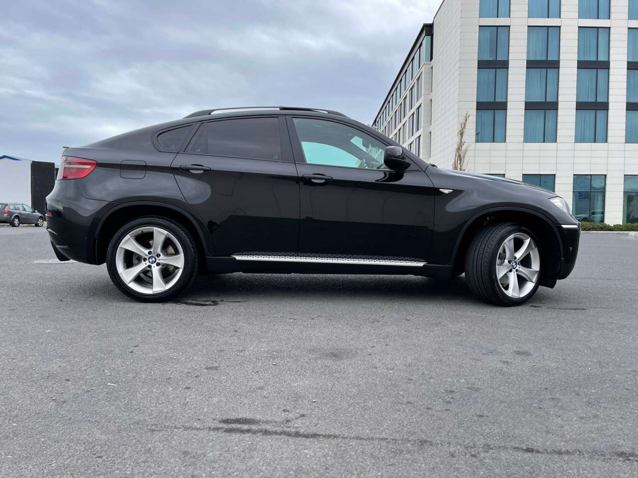 BMW X6, 2010 il, 3.0 L, 196 300 km