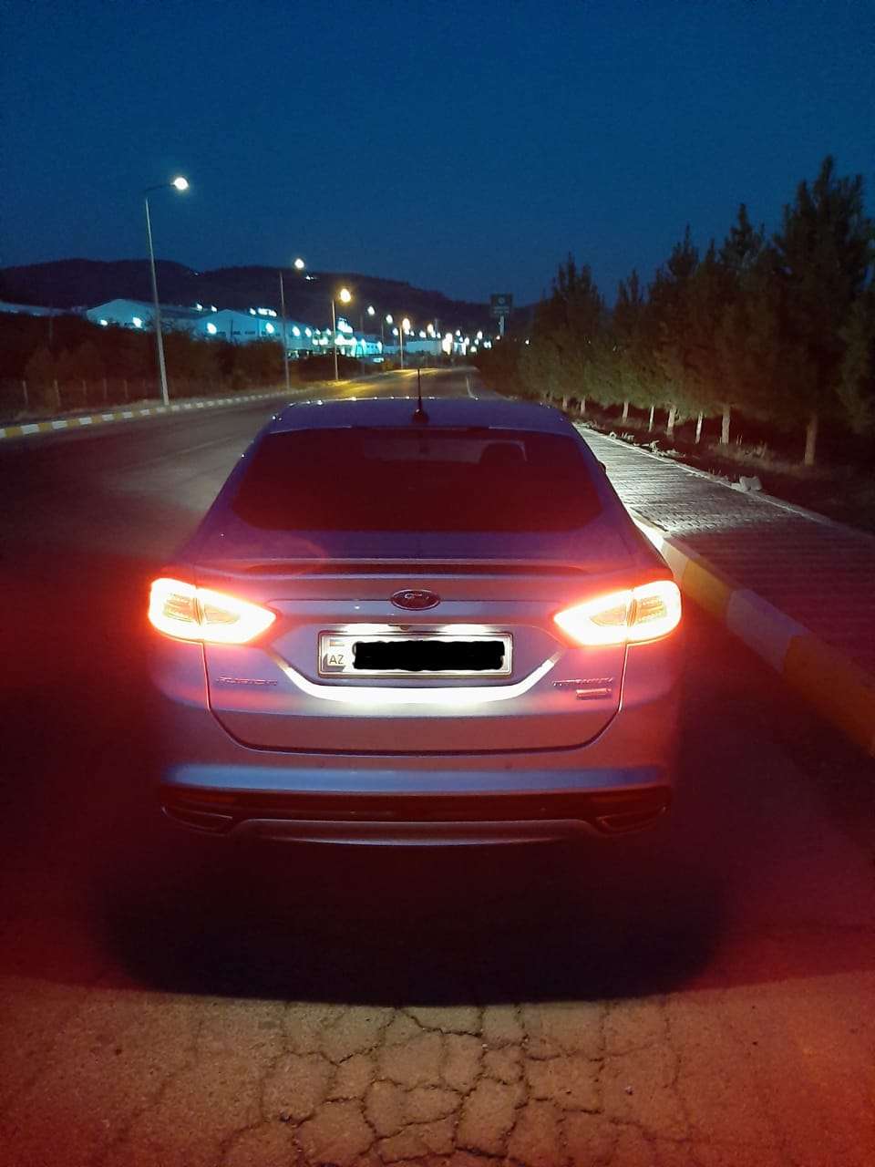 Ford Fusion, 2016 il, 2.0 L, 142 000 km