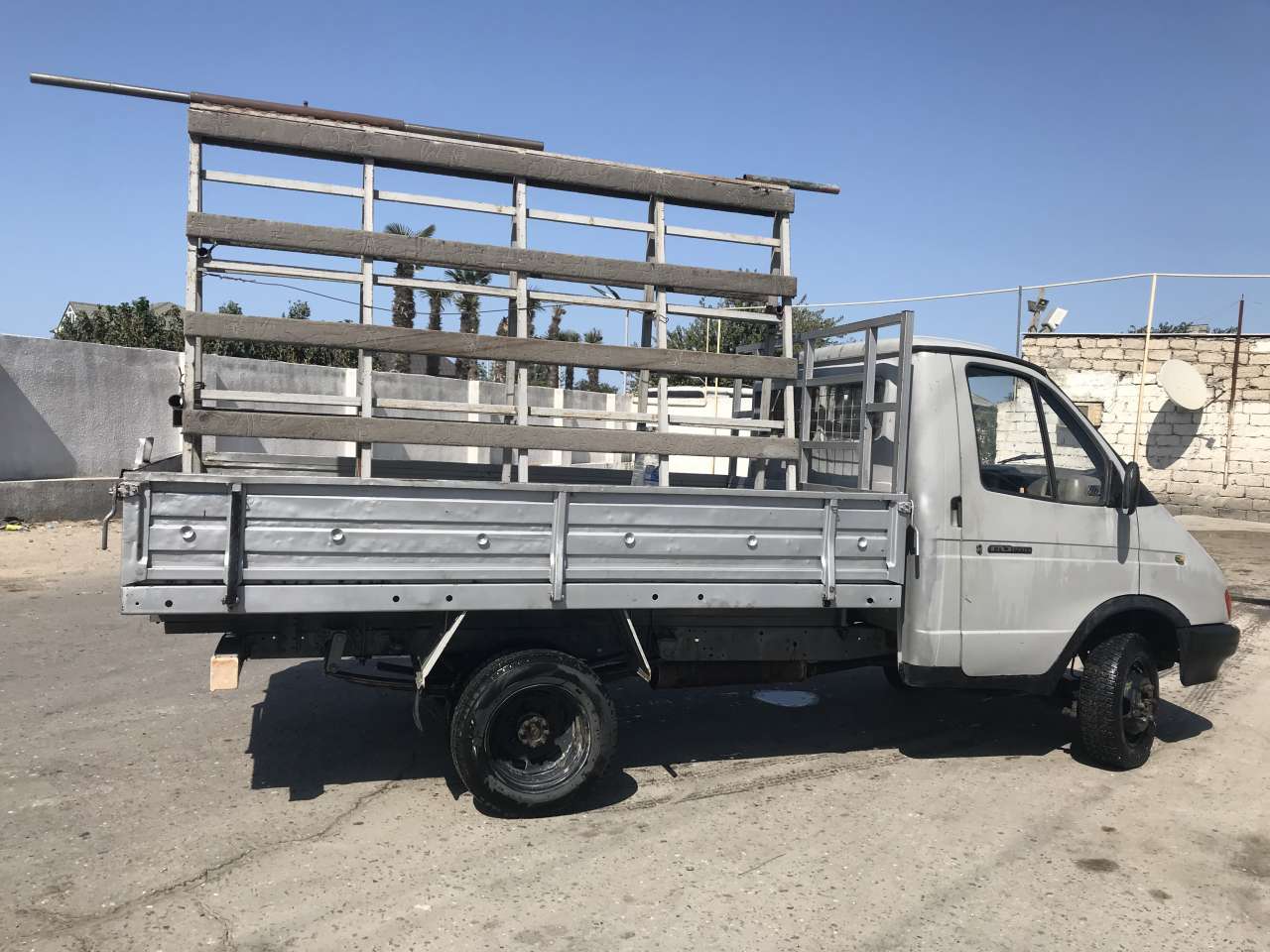 GAZ 33021, 1999 il, 2.4 L, 260 000 km