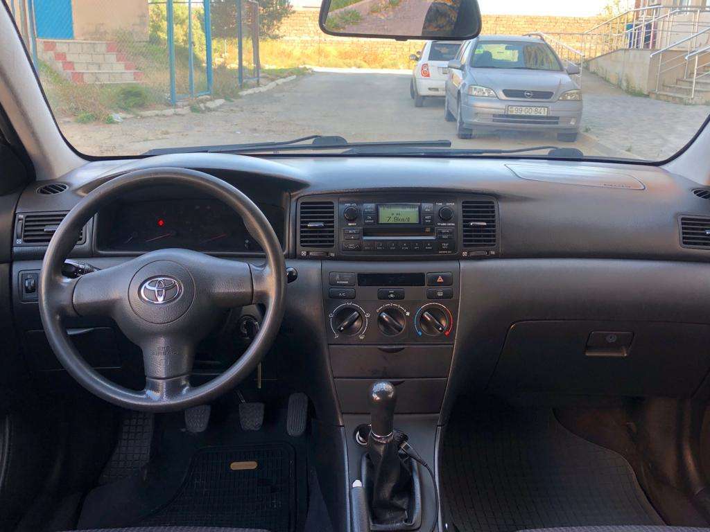 Toyota Corolla, 2005 il, 1.4 L, 183 390 km