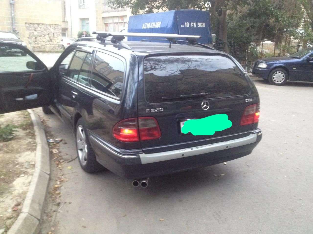 Mercedes E 220, 2000 il, 2.2 L, 621 111 km