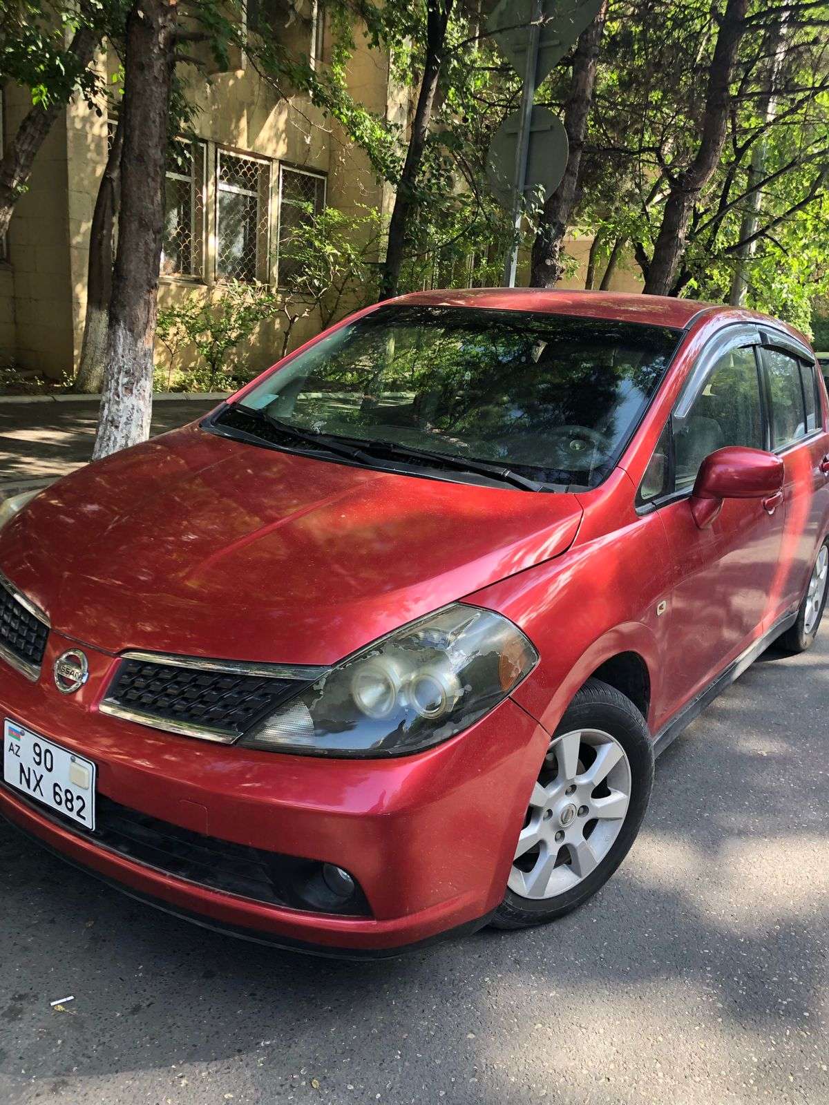 Nissan Tiida, 2005 il, 1.6 L, 129 000 km