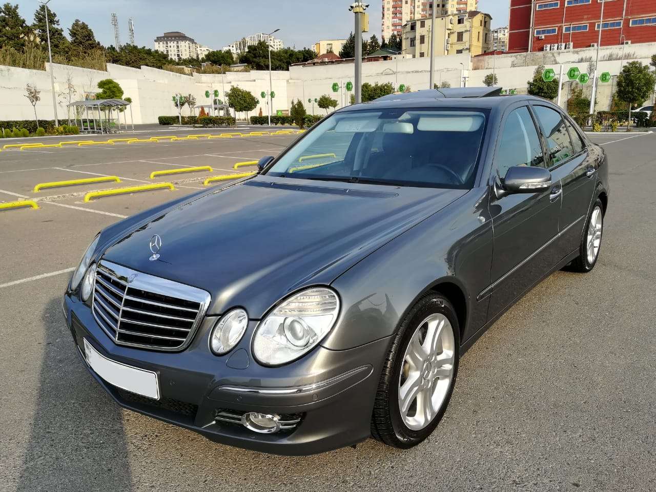 Mercedes E 220, 2008 il, 2.2 L, 220 000 km