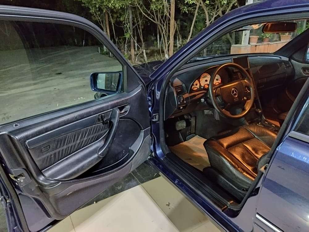 Mercedes C 240, 1998 il, 2.4 L, 270 430 km
