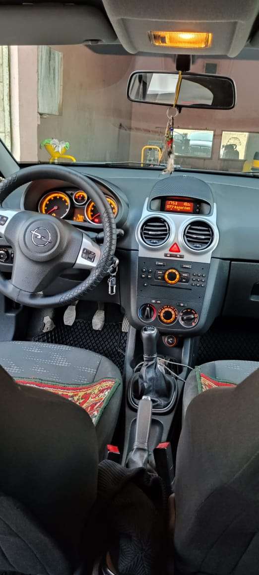 Opel Corsa, 2011 il, 1.2 L, 189 903 km