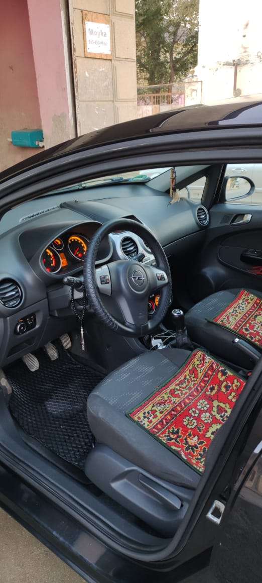 Opel Corsa, 2011 il, 1.2 L, 189 903 km