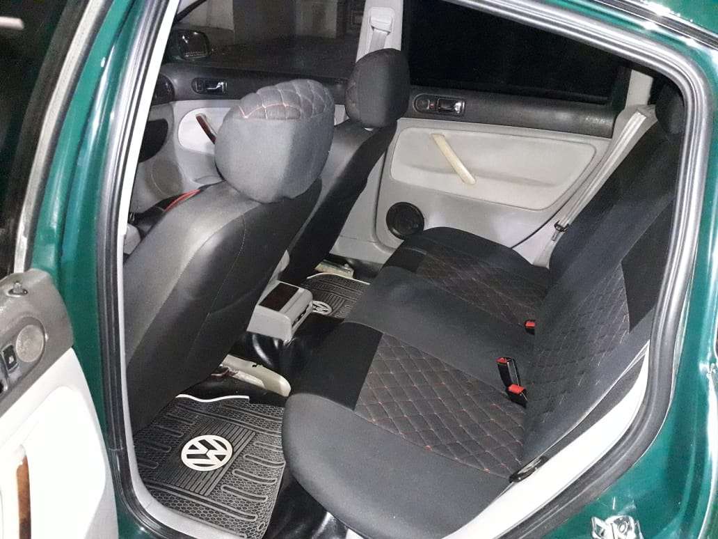 Volkswagen Passat, 1998 il, 1.8 L, 258 000 km