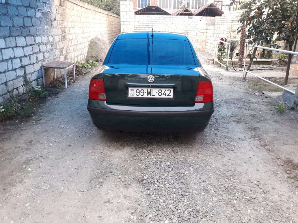 Volkswagen Passat, 1998 il, 1.8 L, 258 000 km