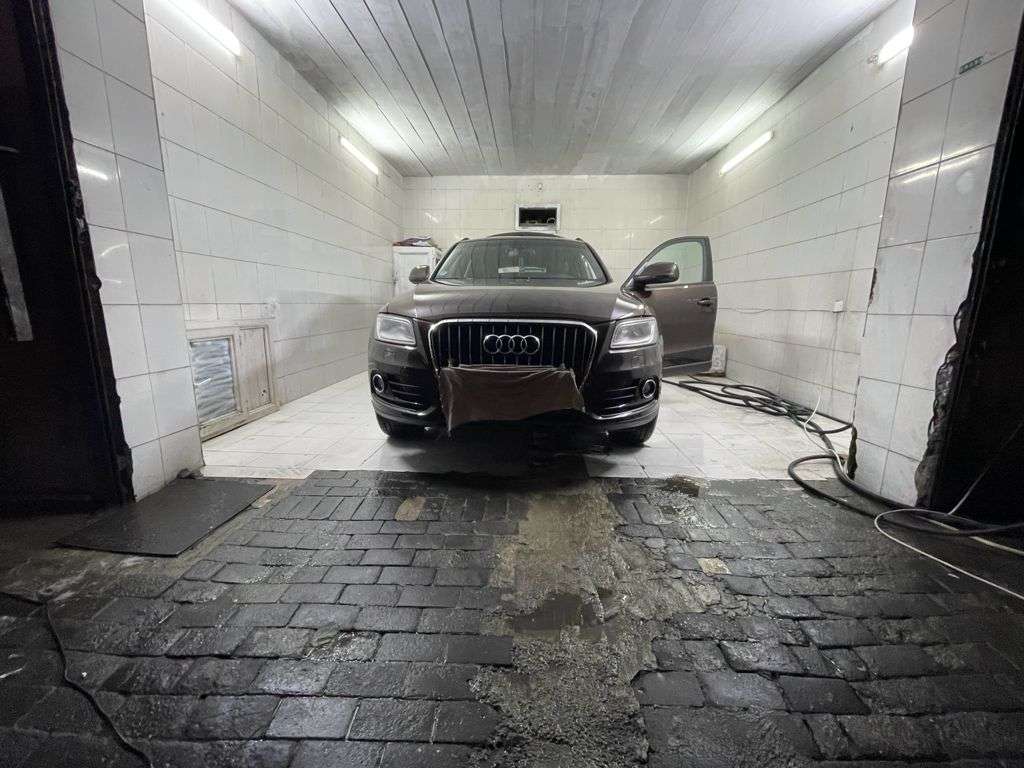 Audi Q7, 2013 il, 3.0 L, 150 000 km
