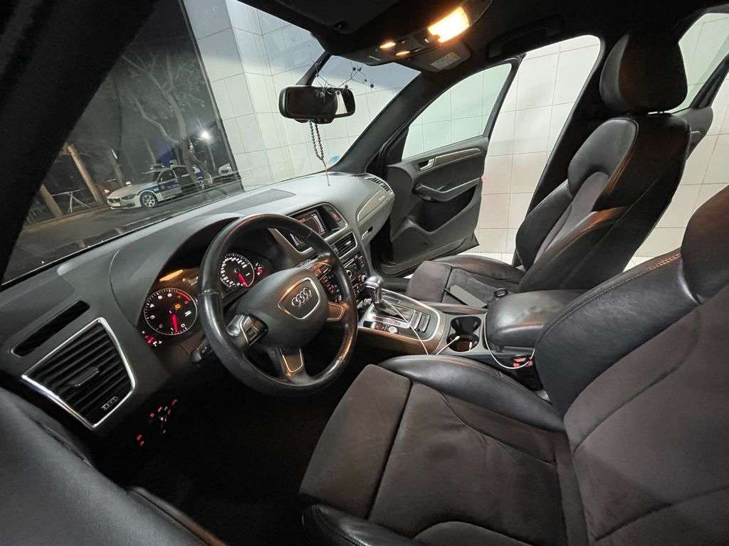 Audi Q7, 2013 il, 3.0 L, 150 000 km
