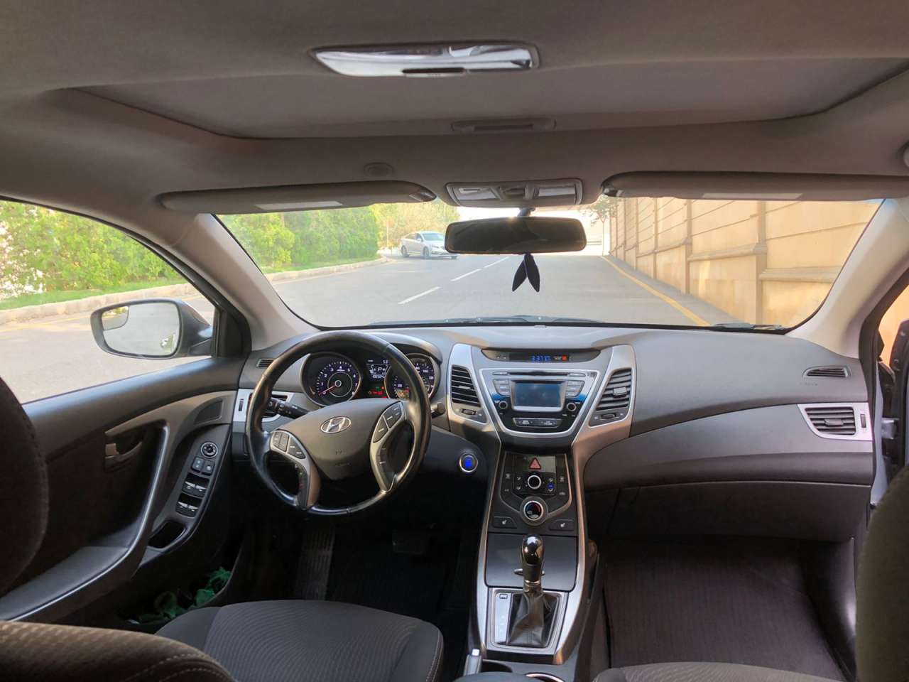 Hyundai Elantra, 2015 il, 1.8 L, 164 670 km