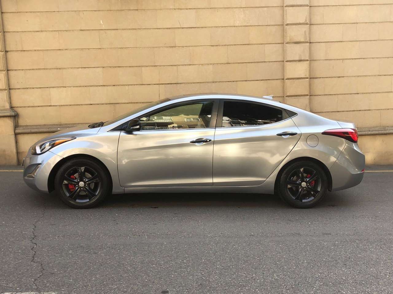 Hyundai Elantra, 2015 il, 1.8 L, 164 670 km