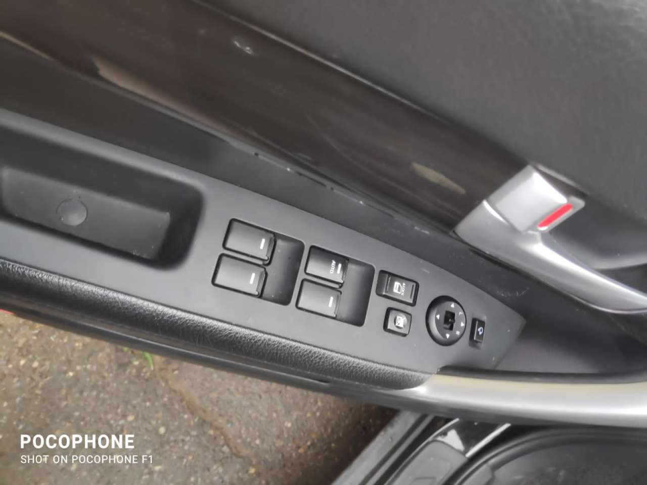 Kia Sorento, 2011 il, 2.0 L, 114 000 km
