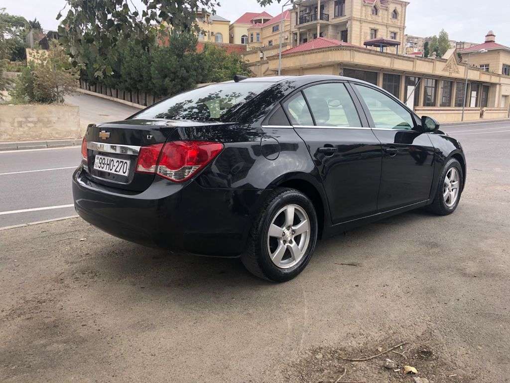 Chevrolet Cruze, 2012 il, 1.4 L, 197 000 km