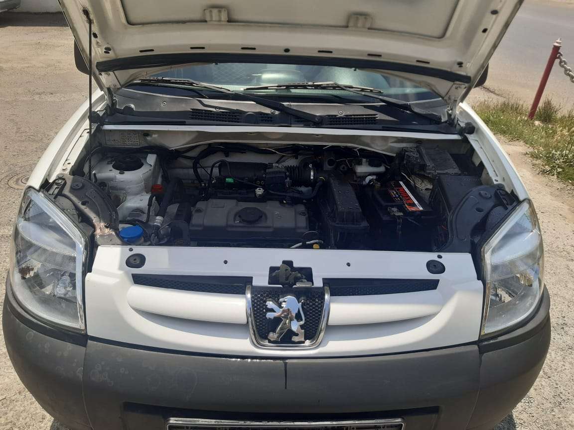 Peugeot Partner, 2008 il, 1.6 L, 130 000 km