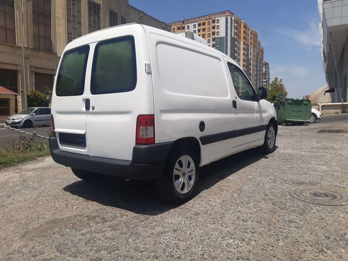 Peugeot Partner, 2008 il, 1.6 L, 130 000 km