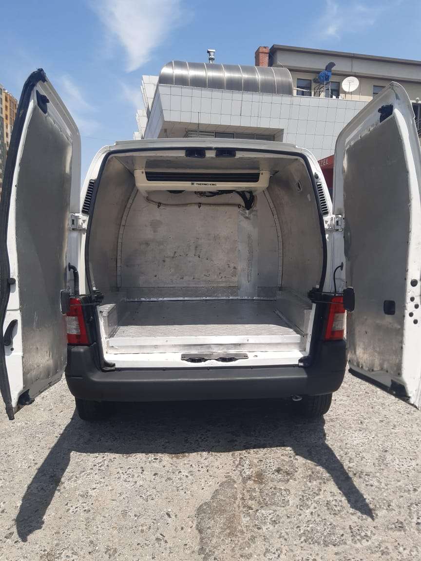 Peugeot Partner, 2008 il, 1.6 L, 130 000 km