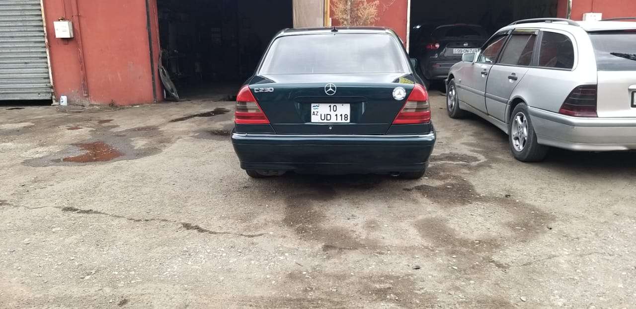 Mercedes C 230, 1998 il, 2.3 L, 228 000 km