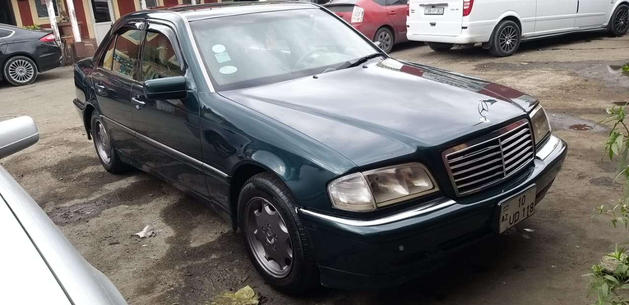 Mercedes C 230, 1998 il, 2.3 L, 228 000 km