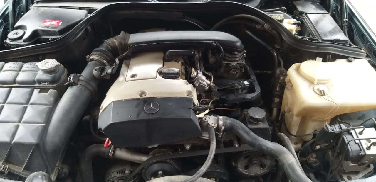 Mercedes C 230, 1998 il, 2.3 L, 228 000 km