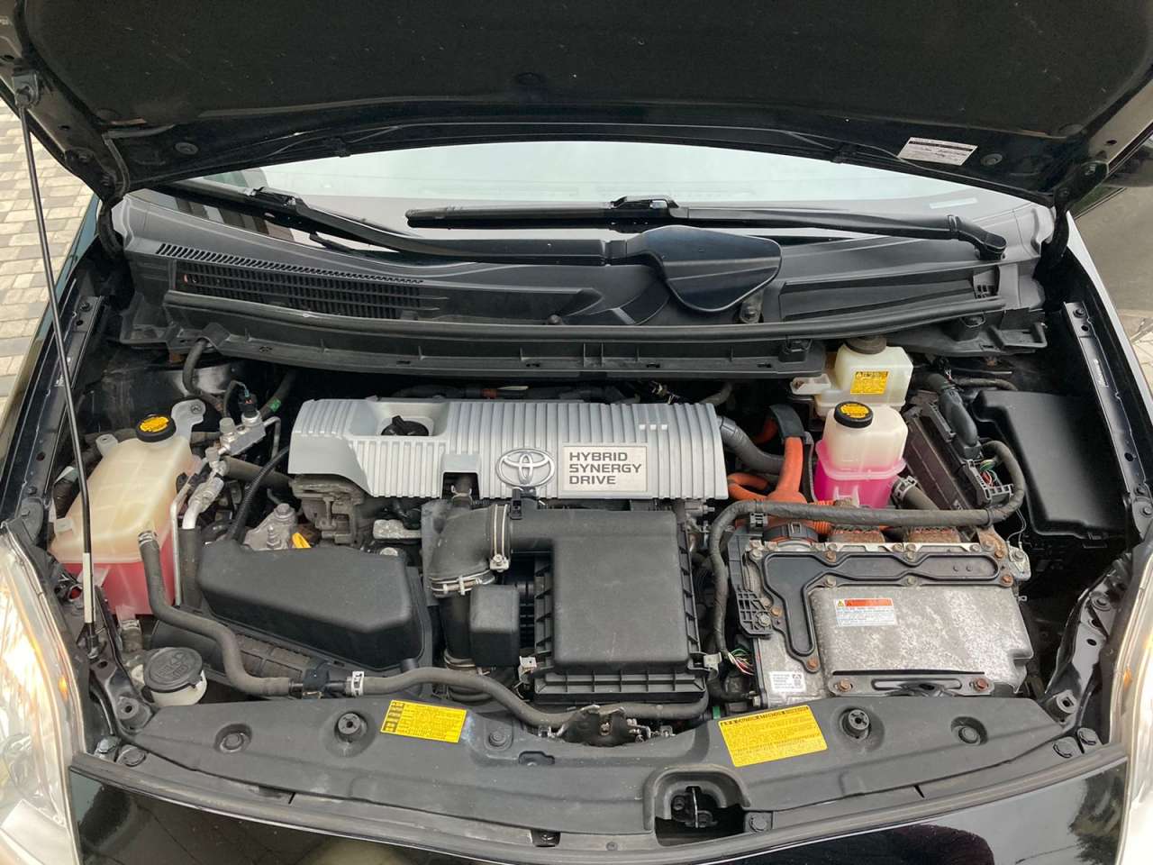 Toyota Prius, 2012 il, 1.8 L, 187 000 km
