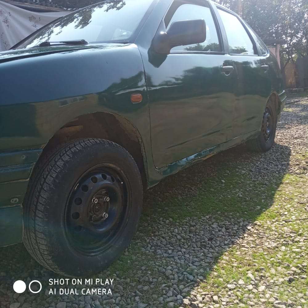 Volkswagen Polo, 1995 il, 1.6 L, 100 000 km