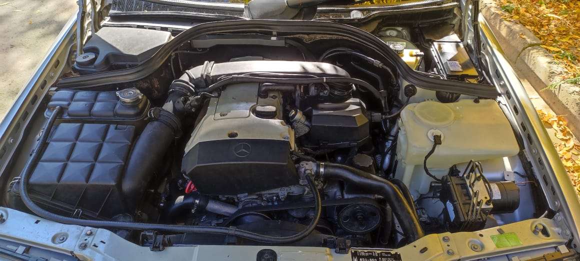 Mercedes C 200, 1998 il, 2.0 L, 398 000 km