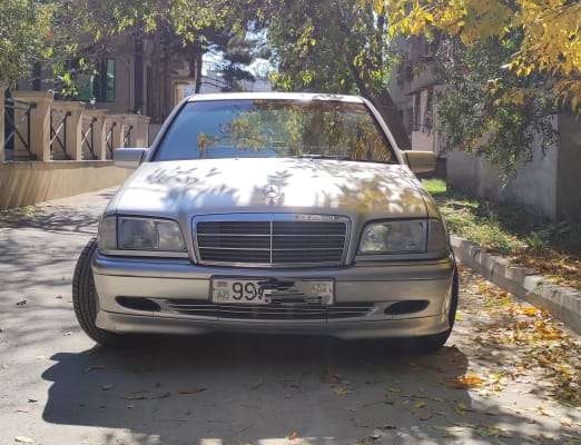 Mercedes C 200, 1998 il, 2.0 L, 398 000 km