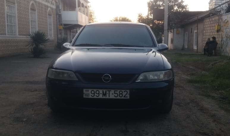 Opel Vectra, 1996 il, 1.8 L, 329 456 km