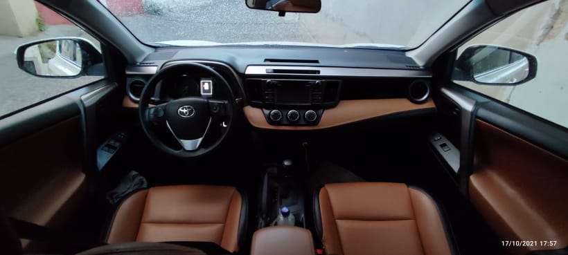 Toyota RAV4, 2017 il, 2.5 L, 49 000 km