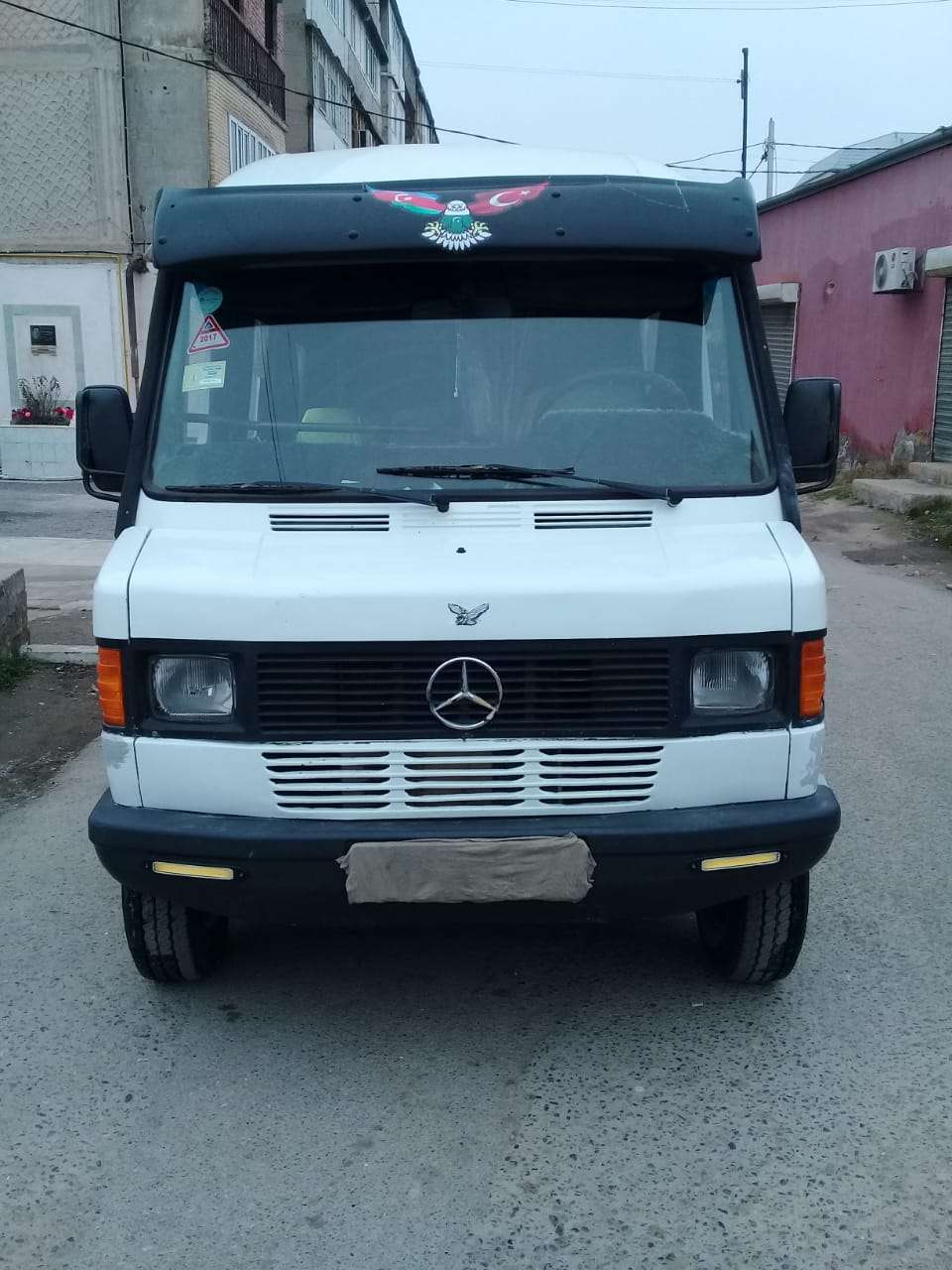 Mercedes 208 D, 1994 il, 2.5 L, 123 654 km