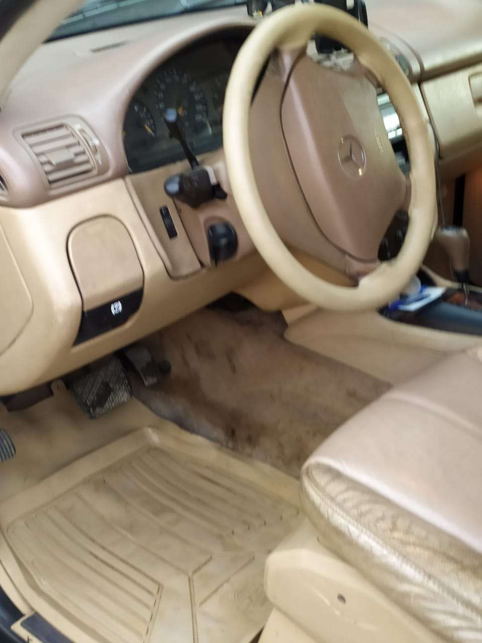 Mercedes ML 270, 2001 il, 2.7 L, 350 000 km