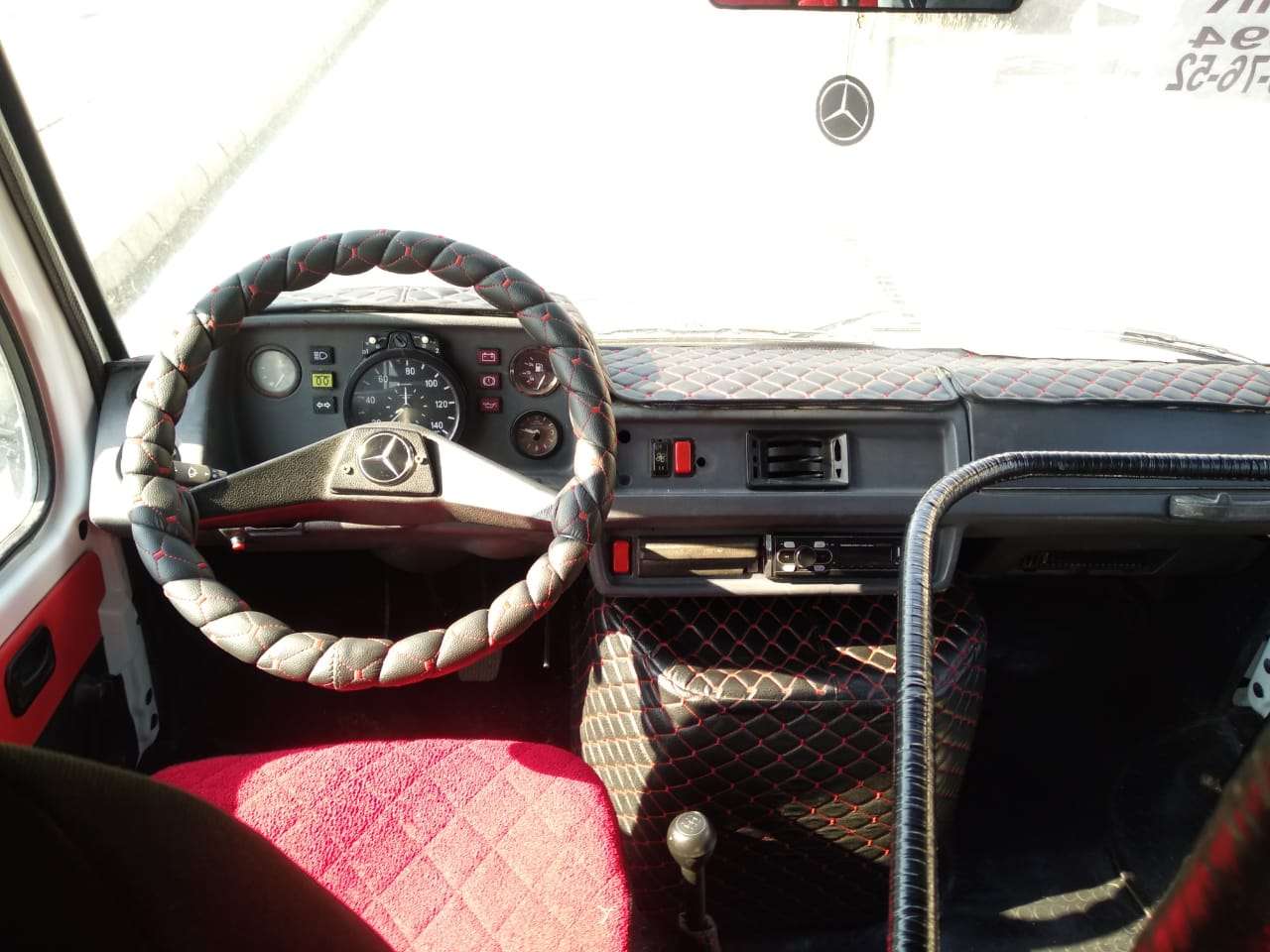 Mercedes 210 D, 1994 il, 2.5 L, 407 000 km