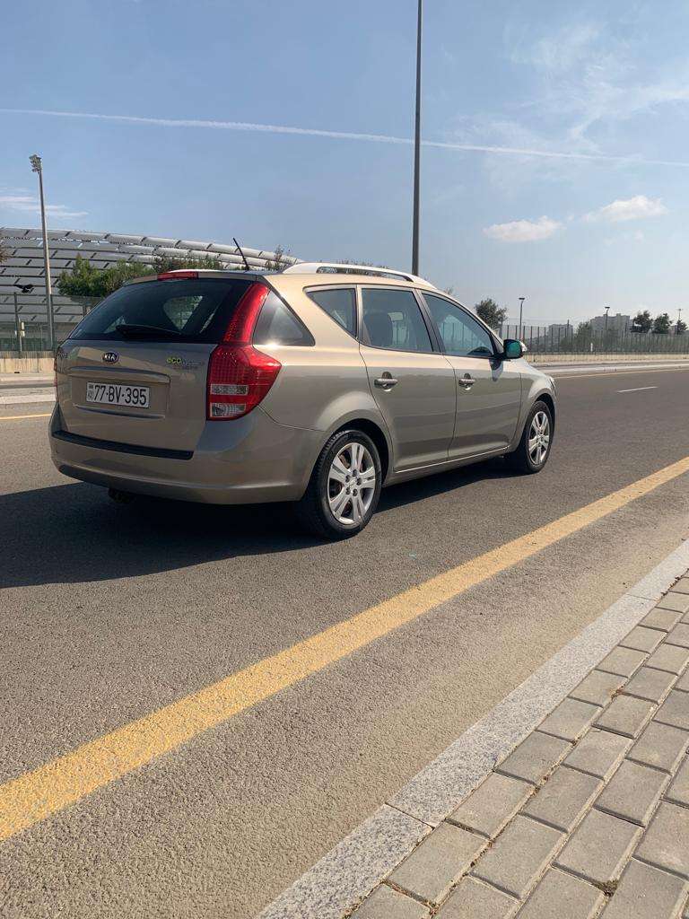 Kia Cee d, 2011 il, 1.6 L, 202 000 km
