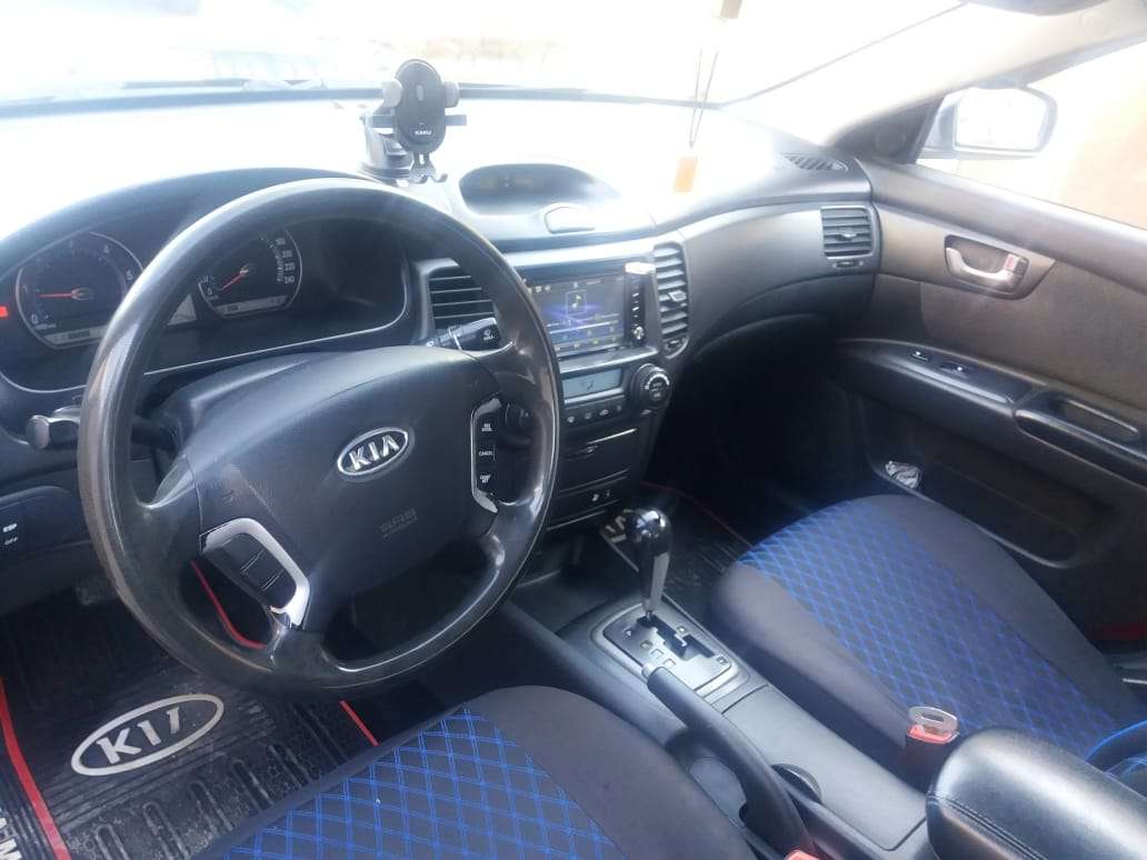 Kia Optima, 2006 il, 2.0 L, 335 000 km