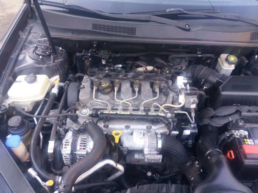 Kia Optima, 2006 il, 2.0 L, 335 000 km