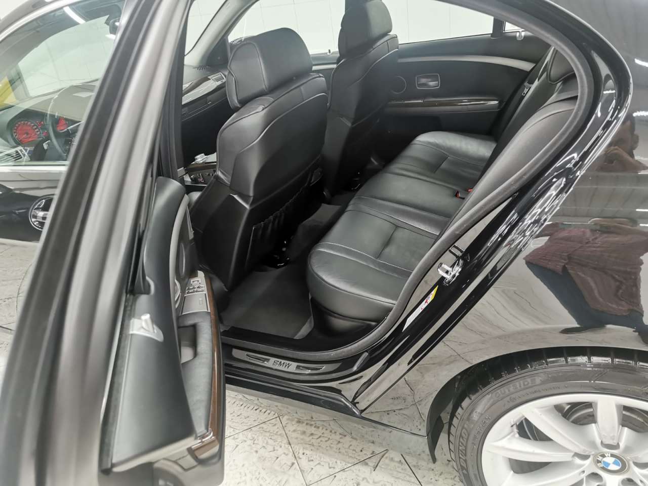 BMW 740, 2006 il, 4.0 L, 194 000 km