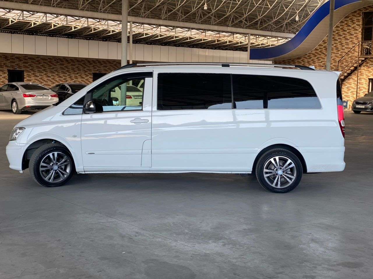 Mercedes Vito, 2011 il, 2.2 L, 325 000 km