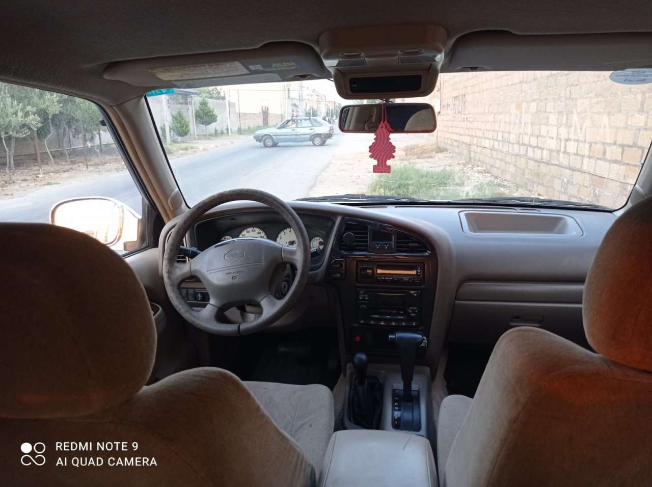 Nissan Pathfinder, 2003 il, 3.3 L, 250 000 km