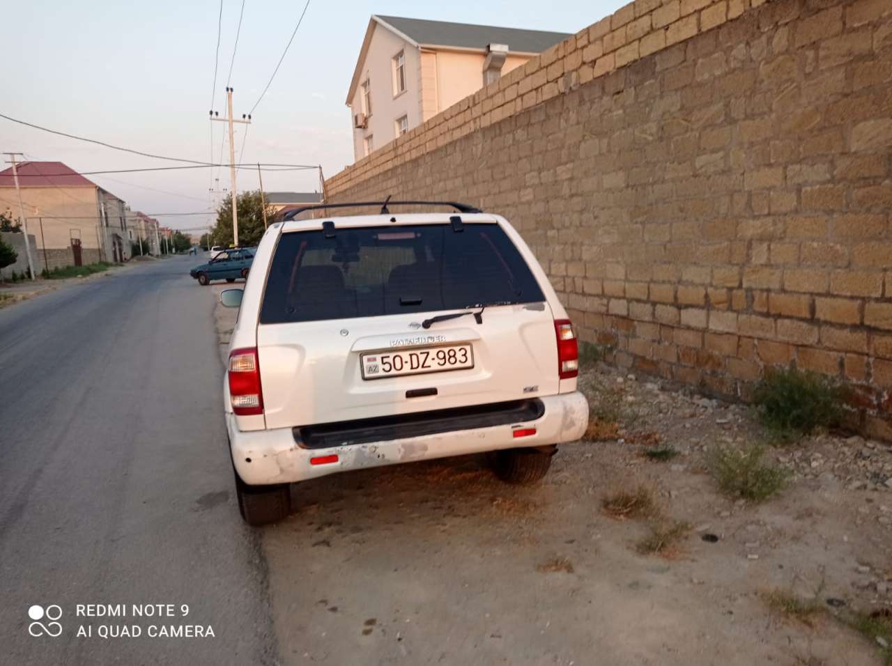 Nissan Pathfinder, 2003 il, 3.3 L, 250 000 km