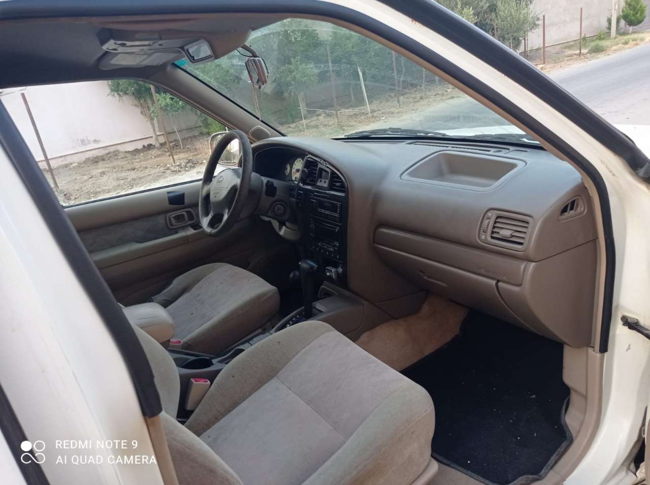 Nissan Pathfinder, 2003 il, 3.3 L, 250 000 km