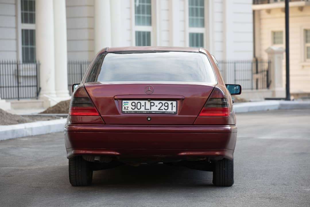 Mercedes C 180, 1998 il, 1.8 L, 321 000 km
