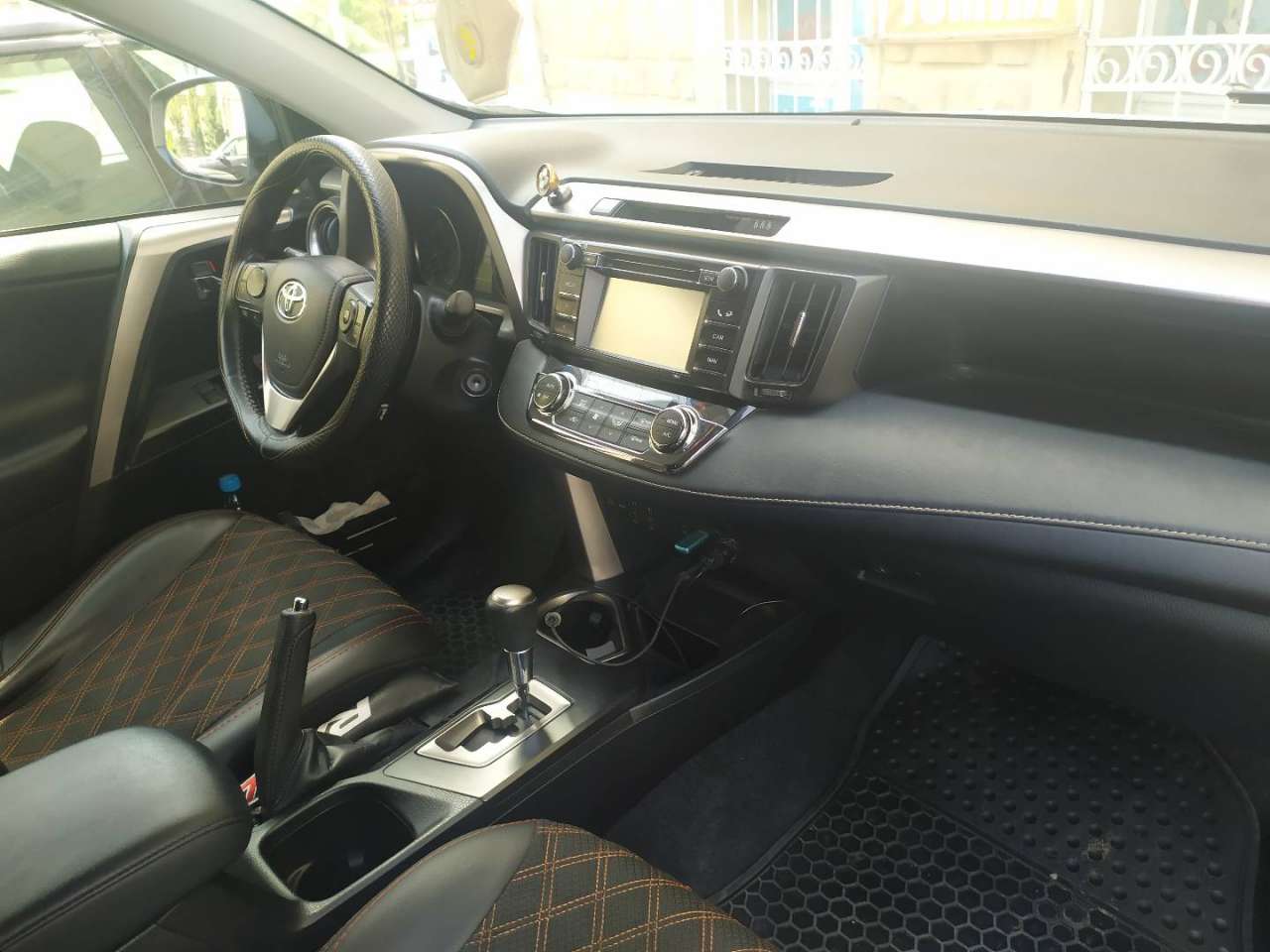 Toyota RAV4, 2018 il, 2.0 L, 78 000 km