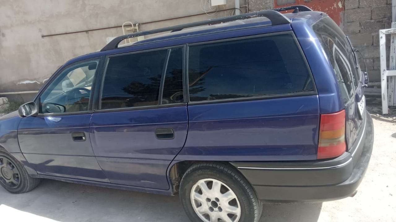 Opel Astra, 1995 il, 1.6 L, 380 000 km