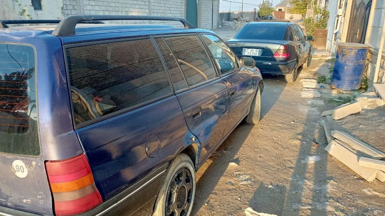 Opel Astra, 1995 il, 1.6 L, 380 000 km